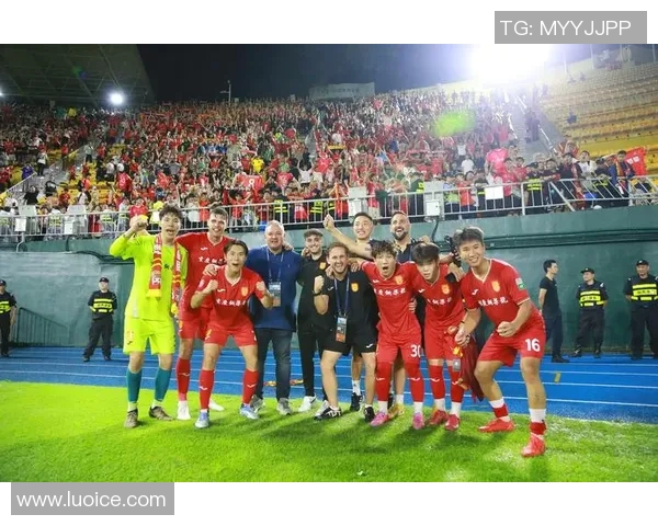 广东省足球队球星最新排名揭晓 各大球员表现逐步提升