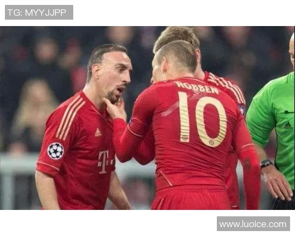 替补席上的英雄 从被换下到逆袭成为赛场主角的球星故事 替补席上的英雄 从被换下到逆袭成为赛场主角的球星故事